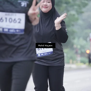 Runner Photo 8300349