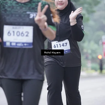 Runner Photo 8300350