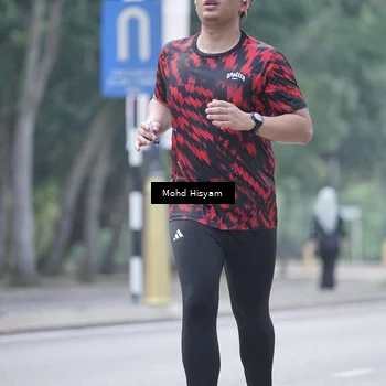 Runner Photo 8300351