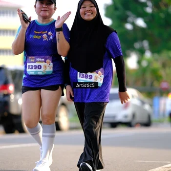 Runner Photo 8300375