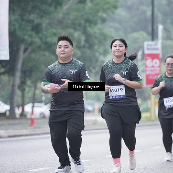 Runner Photo 8300388