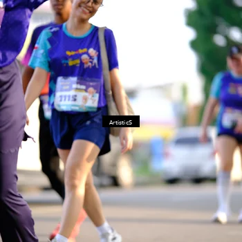 Runner Photo 8300411