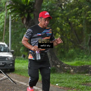 Runner Photo 8300437