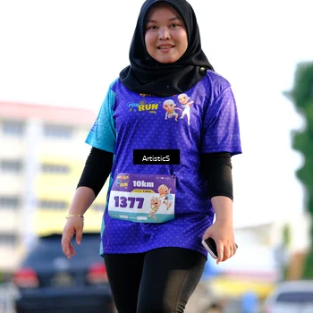 Runner Photo 8300465