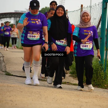 Runner Photo 8300518