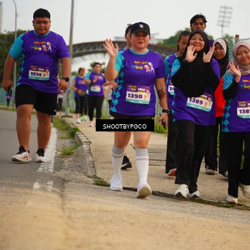 Runner Photo 8300520