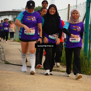 Runner Photo 8300550