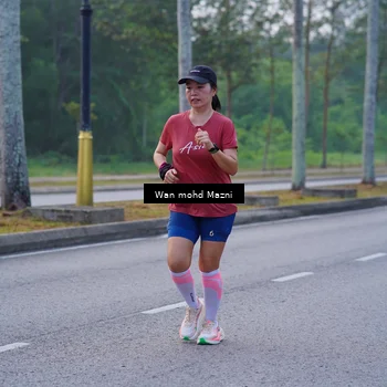 Runner Photo 8300551
