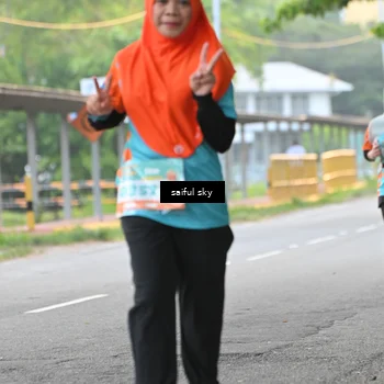 Runner Photo 8300555