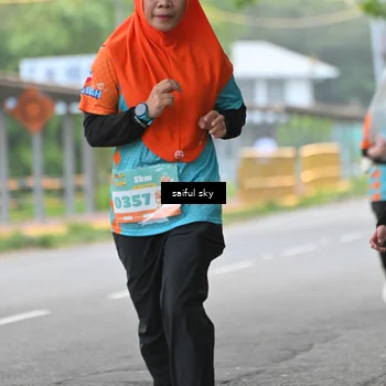 Runner Photo 8300557