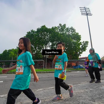 Runner Photo 8300559
