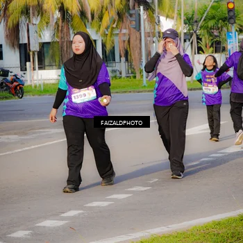 Runner Photo 8300576