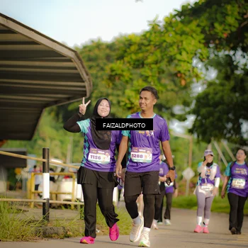 Runner Photo 8300582