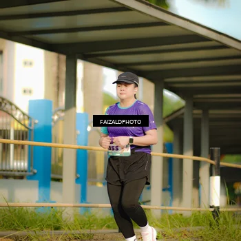 Runner Photo 8300587