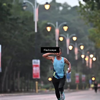 Runner Photo 8300589