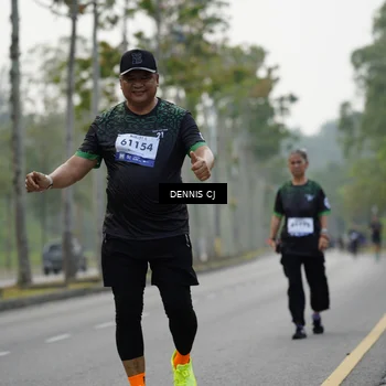 Runner Photo 8300591