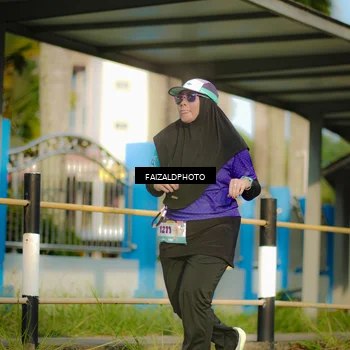 Runner Photo 8300627