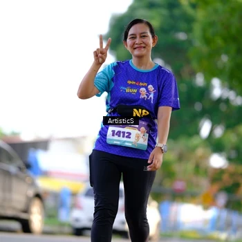 Runner Photo 8300636