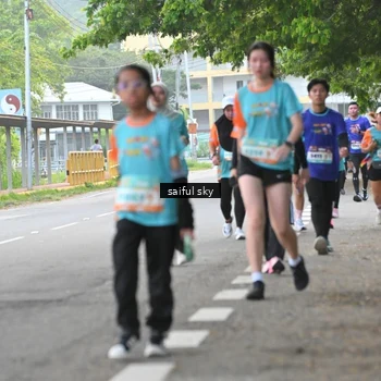 Runner Photo 8300656
