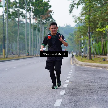Runner Photo 8300674