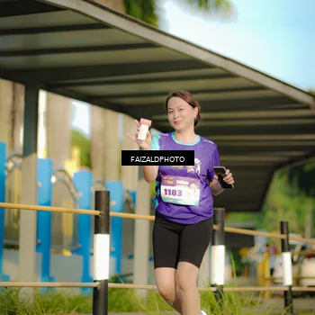 Runner Photo 8300696