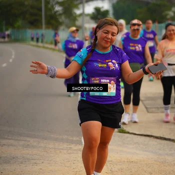 Runner Photo 8300699