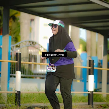 Runner Photo 8300720