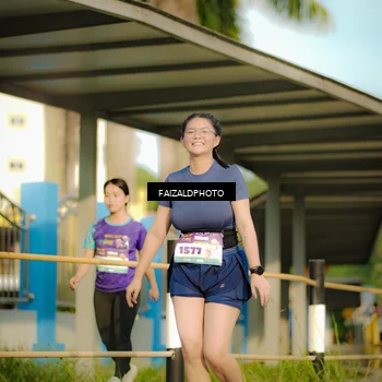 Runner Photo 8300785