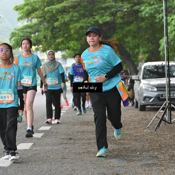 Runner Photo 8300791