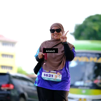 Runner Photo 8300792