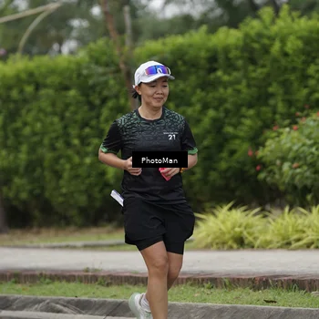 Runner Photo 8300802