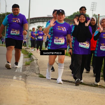 Runner Photo 8300817
