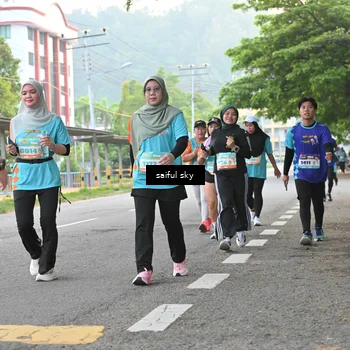 Runner Photo 8300829