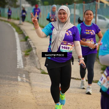 Runner Photo 8300835
