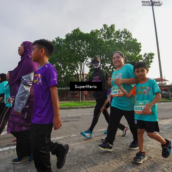 Runner Photo 8300838