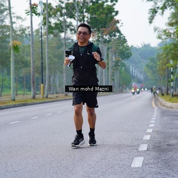 Runner Photo 8300841