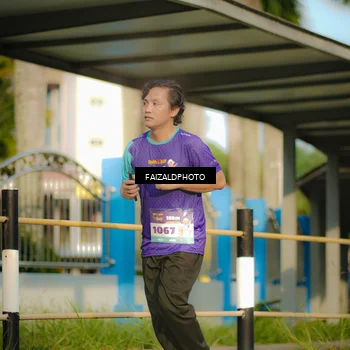 Runner Photo 8300849