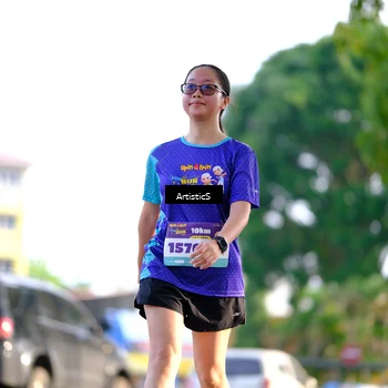 Runner Photo 8300850