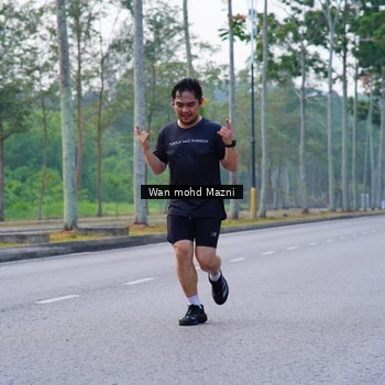 Runner Photo 8300859