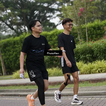 Runner Photo 8300873