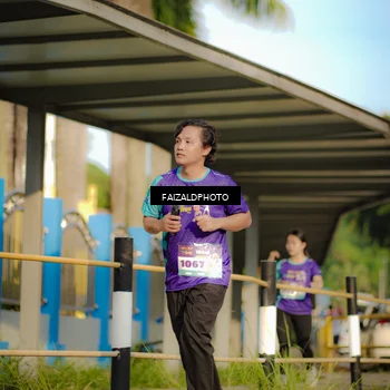 Runner Photo 8300875