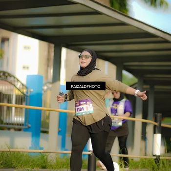 Runner Photo 8300889