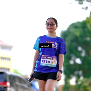 Runner Photo 8300901