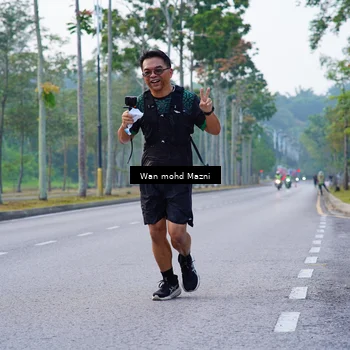 Runner Photo 8300922