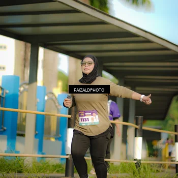 Runner Photo 8300925
