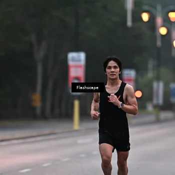Runner Photo 8300933