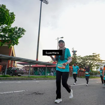 Runner Photo 8300958