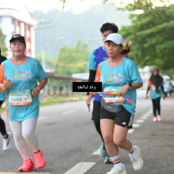 Runner Photo 8300959