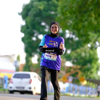 Runner Photo 8300983