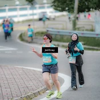 Runner Photo 8300992